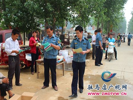 正陽(yáng)：確?！叭摹鞭r(nóng)村公路暢通