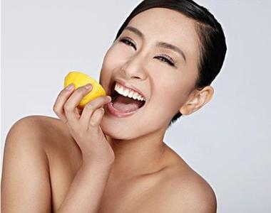 如何選擇好的烤瓷牙？不是所有牙齒都適合做烤瓷牙