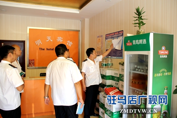 （圖一、檢查賓館衛(wèi)生監(jiān)督信息欄）.jpg