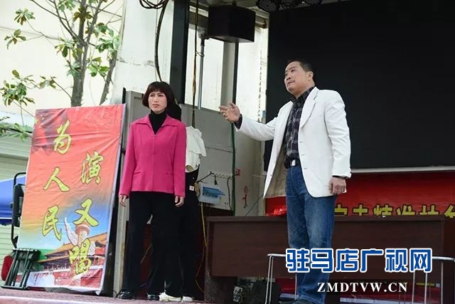 06上蔡優(yōu)秀第一書(shū)記事跡搬上舞臺(tái)，豫劇現(xiàn)代戲《扶貧天使》今日首演！.jpg