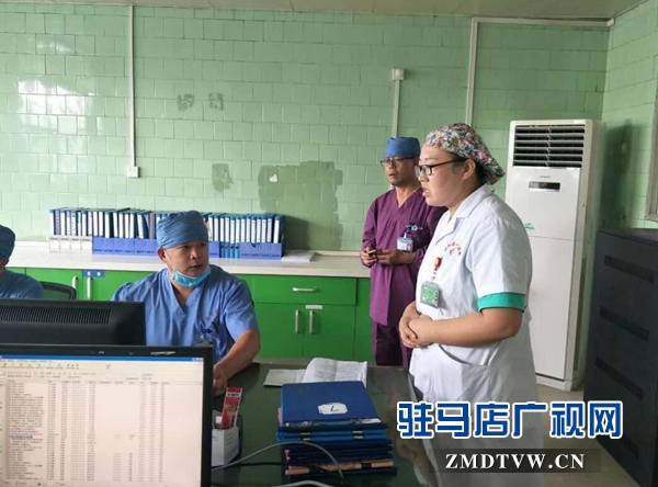 泌陽縣人民醫(yī)院開展“全國首個(gè)醫(yī)師節(jié)”應(yīng)急大演練活動(dòng)