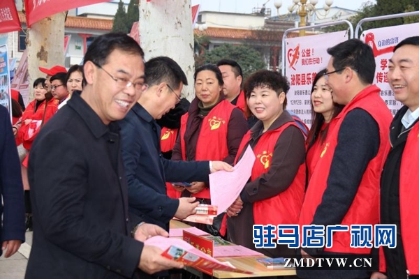  泌陽縣開展學雷鋒義診服務(wù)活動