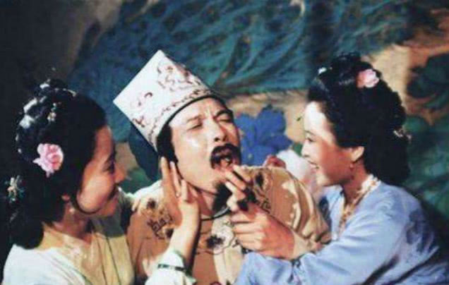 紅樓夢(mèng)頭號(hào)猥瑣男，被發(fā)配邊疆，是這3件事惹的禍