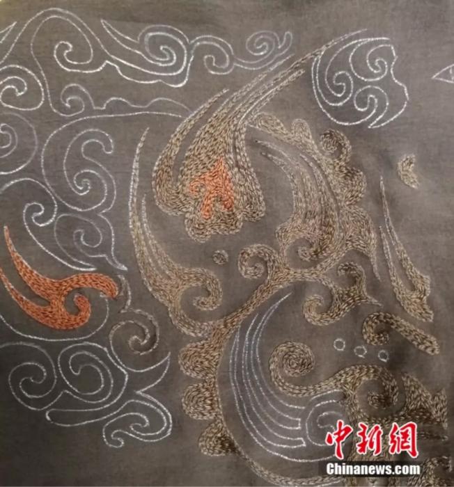 西漢人有多精致？輕薄透視裝、保健防蚊枕了解一下