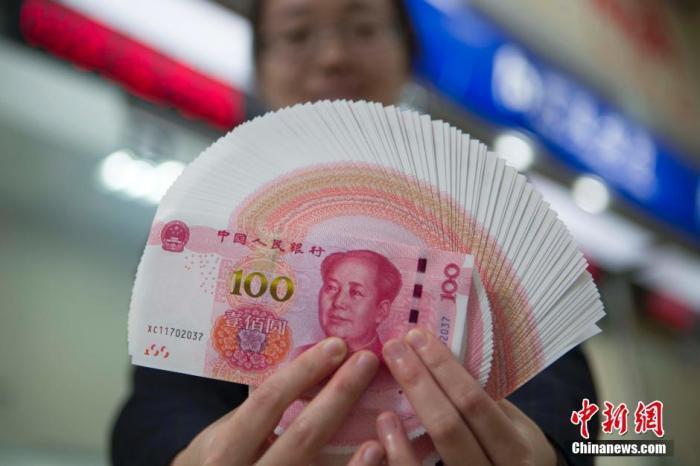 住戶存款減少1.2萬億元，消費大漲，錢去哪了？