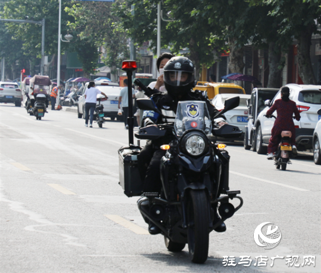  泌陽(yáng)高考首日！多圖直擊……
