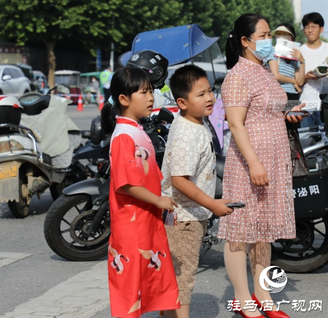  泌陽(yáng)高考首日！多圖直擊……