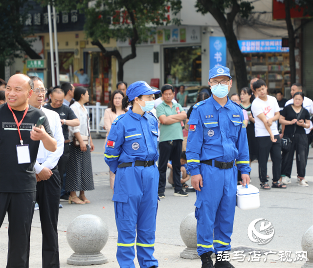  泌陽(yáng)高考首日！多圖直擊……