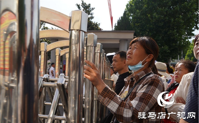  泌陽(yáng)高考首日！多圖直擊……