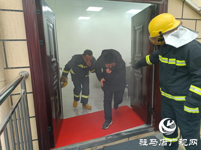 西平縣譚店鄉(xiāng)：加強安全教育 組織開展應急消防演練