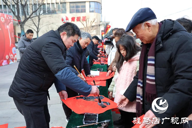 上蔡縣：用筆墨承載祝福，以春聯展望新愿