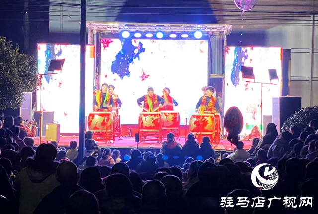 西平縣人和鄉(xiāng)：王孟寺村舉辦春節(jié)聯(lián)歡晚會(huì)
