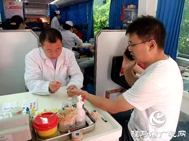 新蔡縣頓崗鄉(xiāng)：代表獻血做表率 傳遞愛心展風(fēng)采