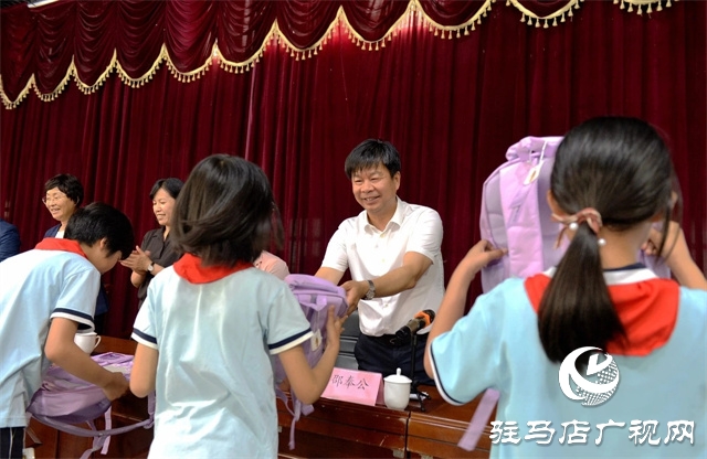 新蔡縣：中華女子學院“愛心媽媽”結(jié)對關愛工作啟動儀式舉行