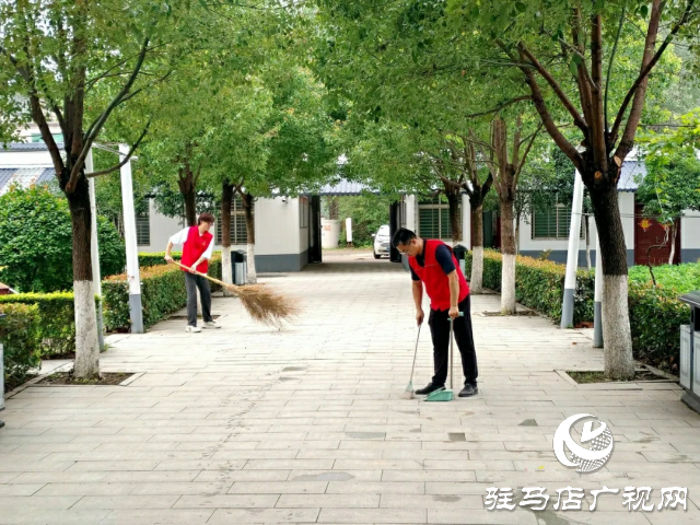 新蔡縣孫召鎮(zhèn)：關(guān)愛(ài)送給敬老院老人