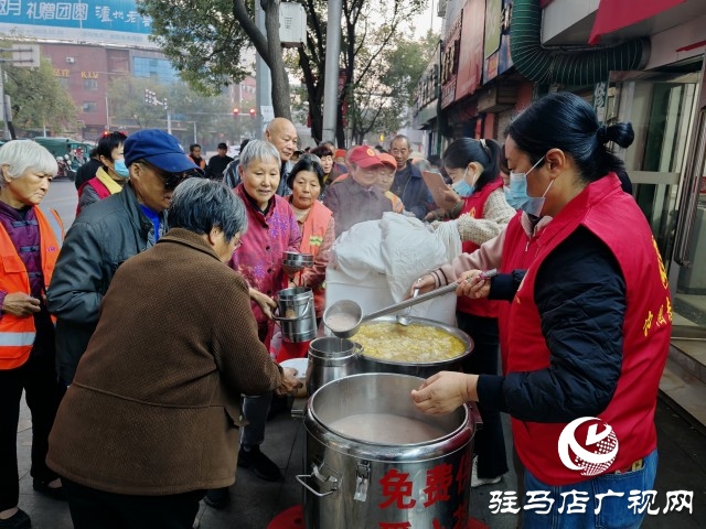 確山：一碗碗熬了四年的愛(ài)心粥