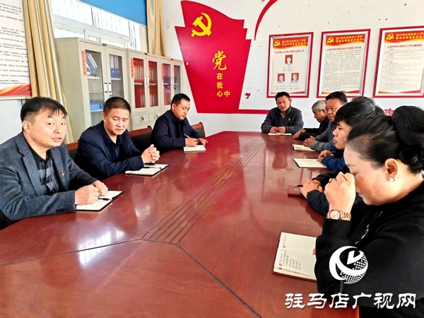 以孝善與活力為筆，繪就鄉(xiāng)村新畫卷 ——專訪平輿縣萬金店鄉(xiāng)土店村支部書記李新立