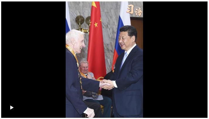 習(xí)語(yǔ)丨“老戰(zhàn)士們的錚錚鐵骨和堅(jiān)毅神情我至今難忘”