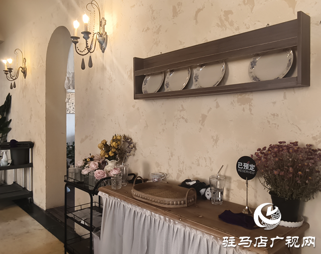 鬧市藏秘境  園林餐廳重構(gòu)都市慢時空